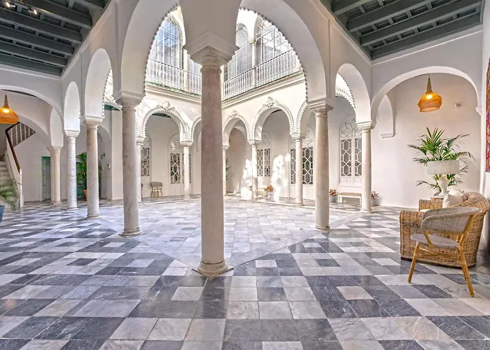 Genteel Home Palacio Abades